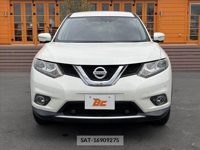 Nissan X-TRAIL 2015-02 7394986-8