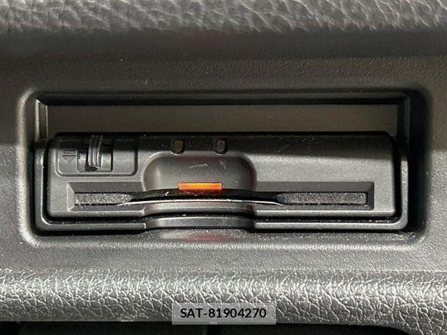 Nissan X-TRAIL 2018-03 7393996-6