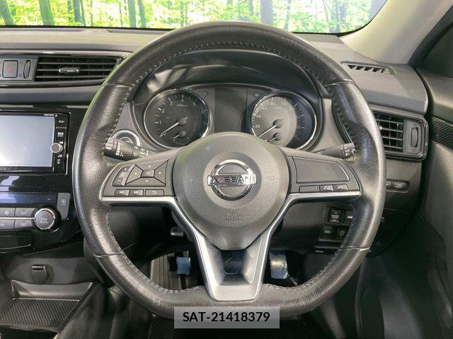 Nissan X-TRAIL 2017-07 7459022-11