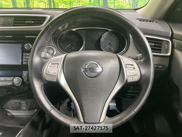Nissan X-TRAIL 2015-10 7459032-11
