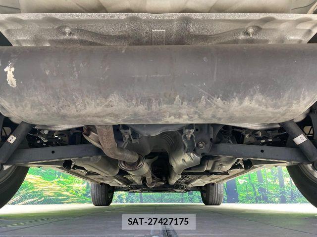 Nissan X-TRAIL 2015-10 7459032-19
