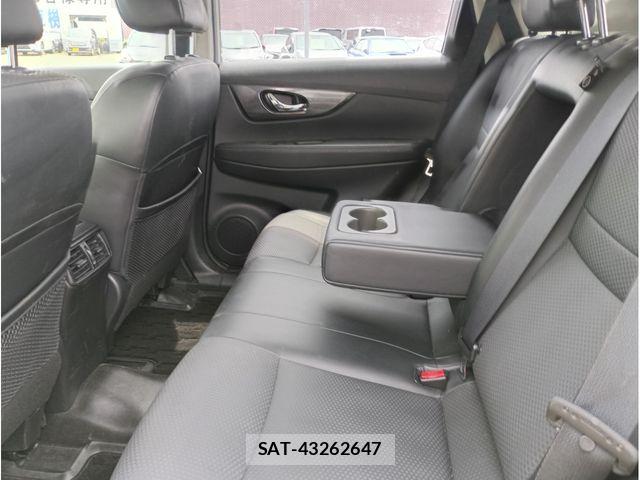 Nissan X-TRAIL 2016-02 7459034-11