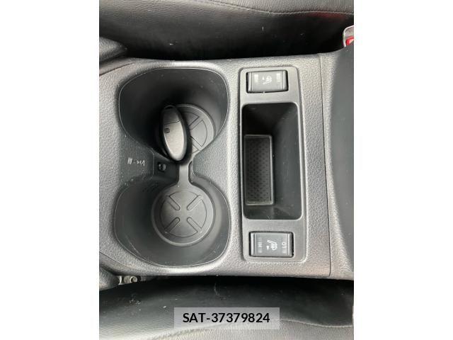 Nissan X-TRAIL 2016-02 7459033-12