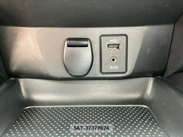 Nissan X-TRAIL 2016-02 7459033-13
