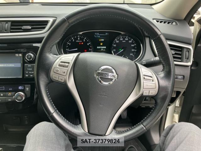 Nissan X-TRAIL 2016-02 7459033-20