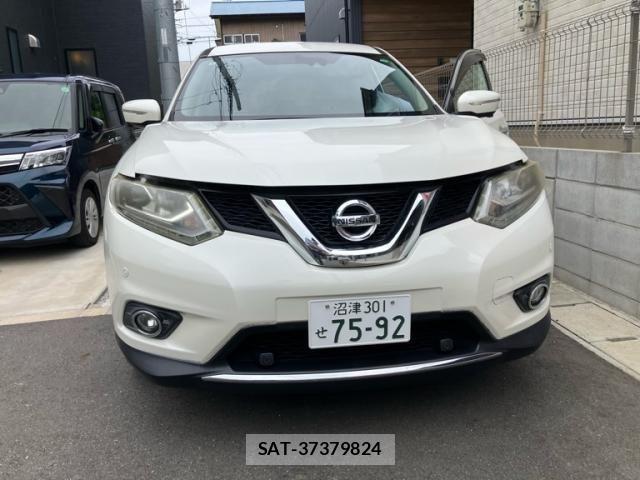 Nissan X-TRAIL 2016-02 7459033-2