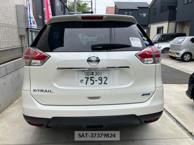 Nissan X-TRAIL 2016-02 7459033-4