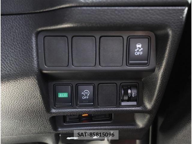 Nissan X-TRAIL 2017-07 7459029-10