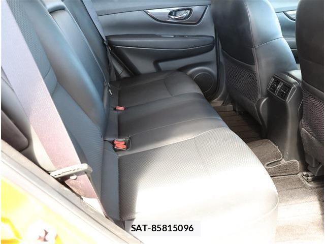 Nissan X-TRAIL 2017-07 7459029-14