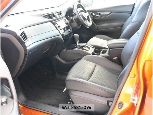 Nissan X-TRAIL 2017-07 7459029-15