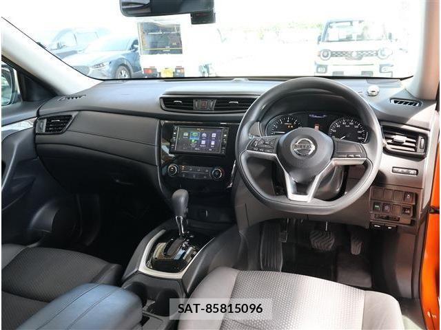 Nissan X-TRAIL 2017-07 7459029-1