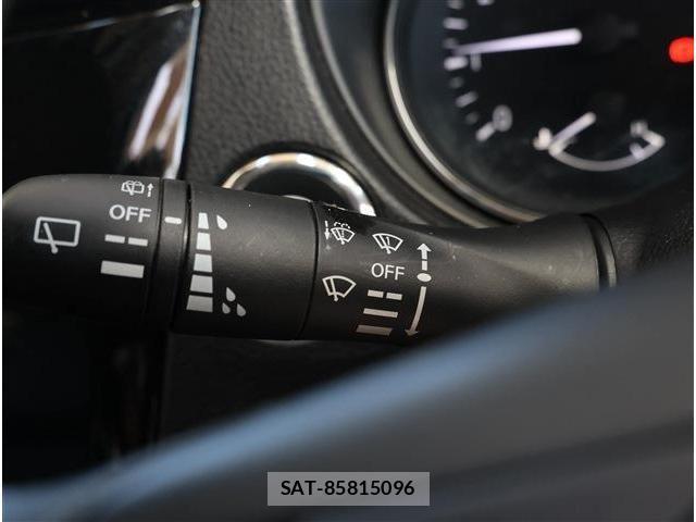 Nissan X-TRAIL 2017-07 7459029-27