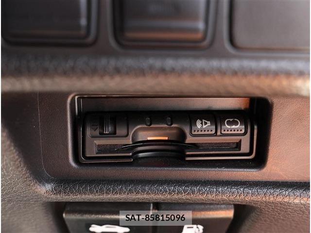 Nissan X-TRAIL 2017-07 7459029-4