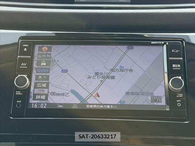 Nissan X-TRAIL 2018-04 7510541-2