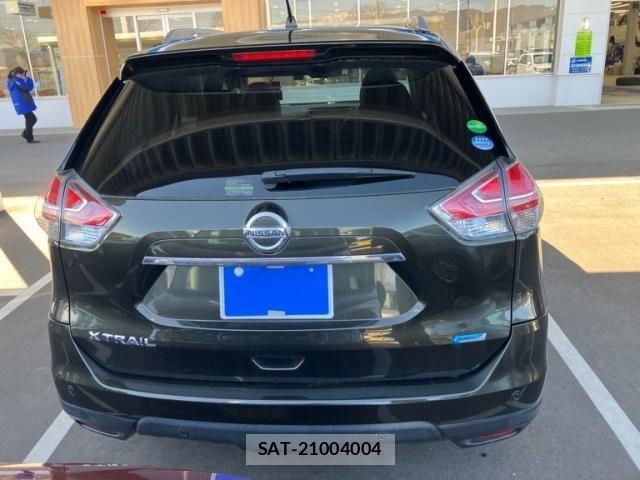 Nissan X-TRAIL 2016-05 7510543-11