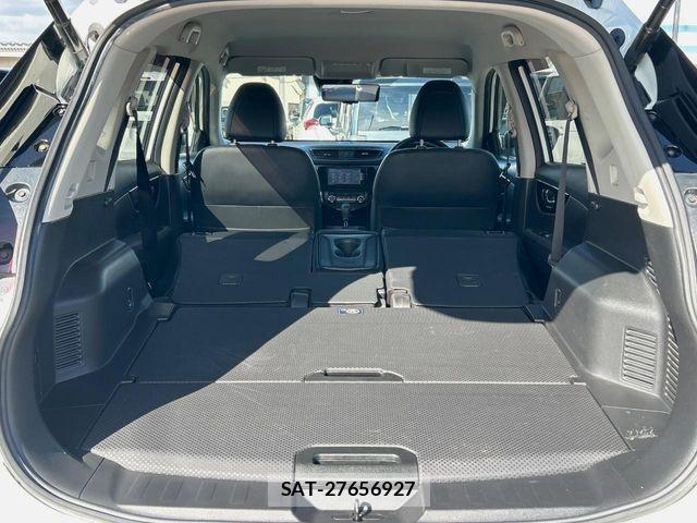 Nissan X-TRAIL 2018-06 7510537-11
