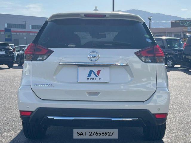 Nissan X-TRAIL 2018-06 7510537-15