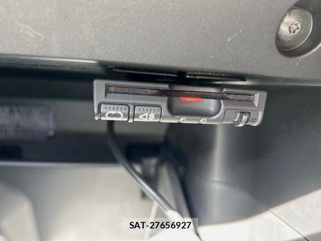 Nissan X-TRAIL 2018-06 7510537-3