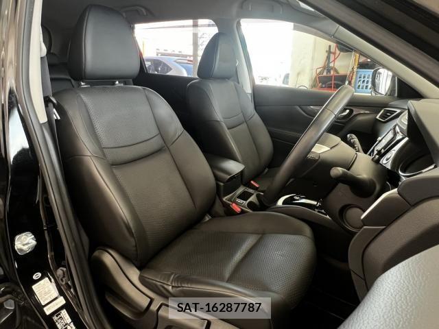 Nissan X-TRAIL 2017-05 7621529-16