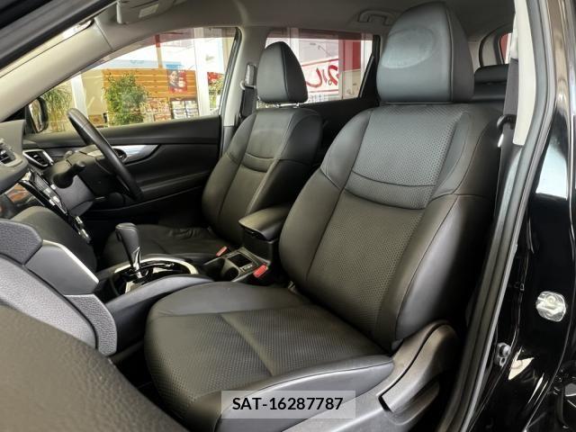 Nissan X-TRAIL 2017-05 7621529-17
