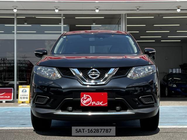 Nissan X-TRAIL 2017-05 7621529-1
