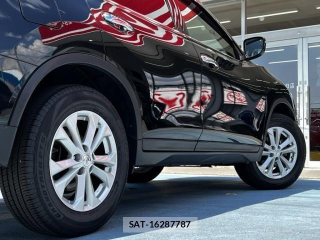 Nissan X-TRAIL 2017-05 7621529-20