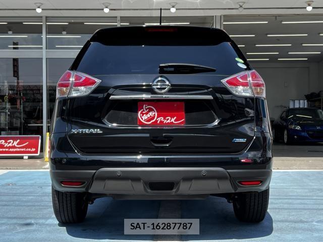 Nissan X-TRAIL 2017-05 7621529-2