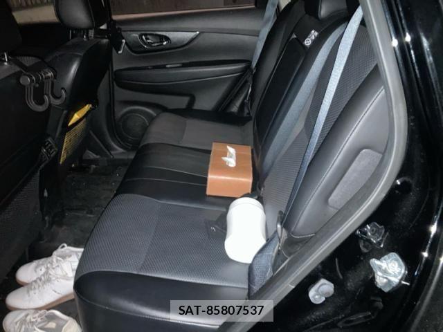 Nissan X-TRAIL 2016-03 7621533-9