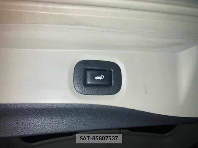 Nissan X-TRAIL 2016-03 7621533-10