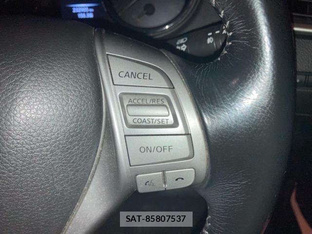 Nissan X-TRAIL 2016-03 7621533-17