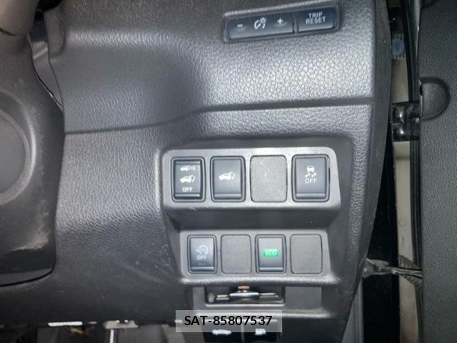 Nissan X-TRAIL 2016-03 7621533-18