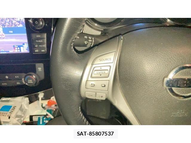 Nissan X-TRAIL 2016-03 7621533-26