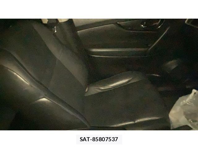 Nissan X-TRAIL 2016-03 7621533-27