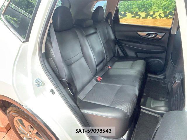 Nissan X-TRAIL 2017-05 7621528-9