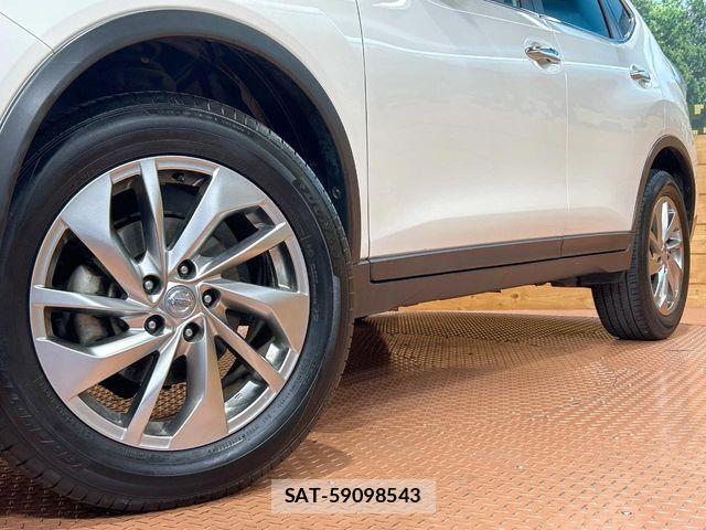 Nissan X-TRAIL 2017-05 7621528-11