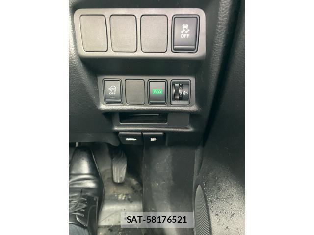 Nissan X-TRAIL 2016-03 7621530-19