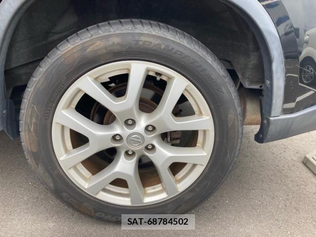 Nissan X-TRAIL 2013-04 7621534-6