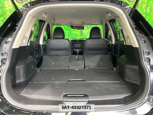 Nissan X-TRAIL 2018-08 7790712-11