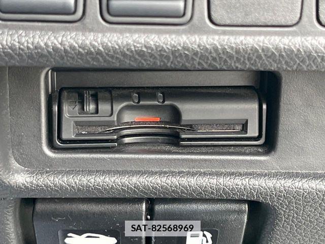 Nissan X-TRAIL 2019-04 7790711-8