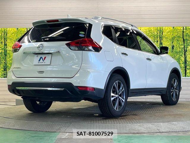 Nissan X-TRAIL 2018-12 7880685-16
