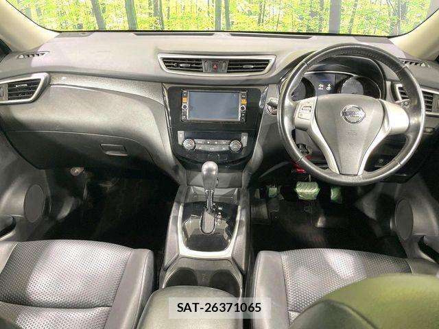 Nissan X-TRAIL 2014-08 7903679-1