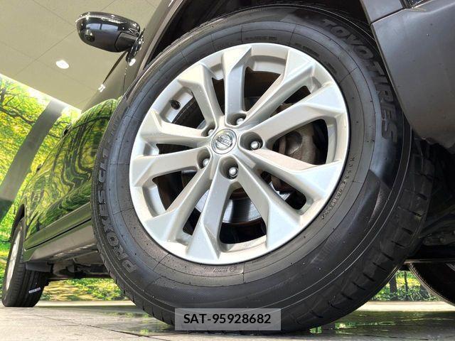 Nissan X-TRAIL 2015-03 7964496-13