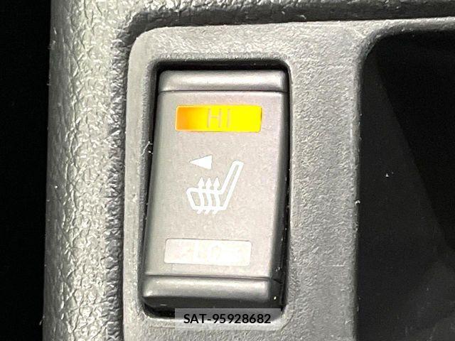 Nissan X-TRAIL 2015-03 7964496-6