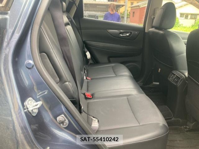 Nissan X-TRAIL 2016-03 7964497-12