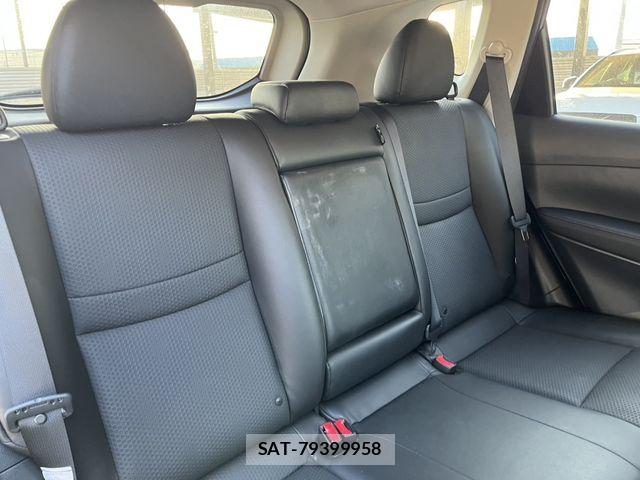 Nissan X-TRAIL 2020-04 7981649-3
