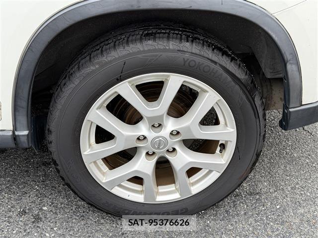 Nissan X-TRAIL 2013-09 8039368-13
