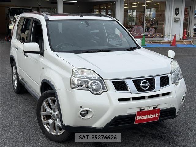 Nissan X-TRAIL 2013-09 8039368-2