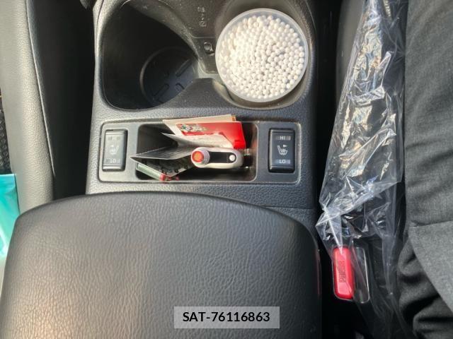 Nissan X-TRAIL 2014-08 8039374-19