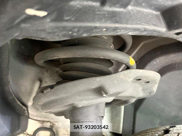 Nissan X-TRAIL 2017-07 8039362-17