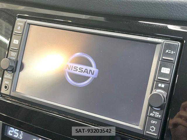 Nissan X-TRAIL 2017-07 8039362-2